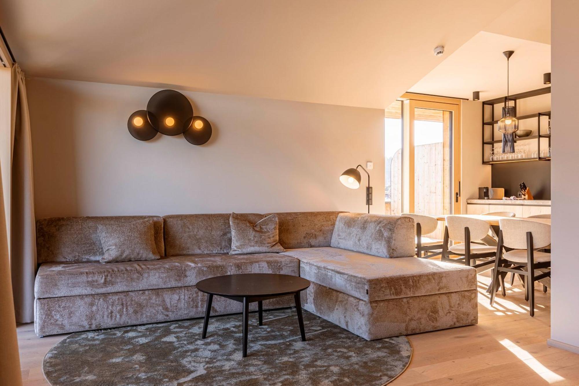 Kitzbuehel Suites By Alps Resorts Оберндорф  Экстерьер фото